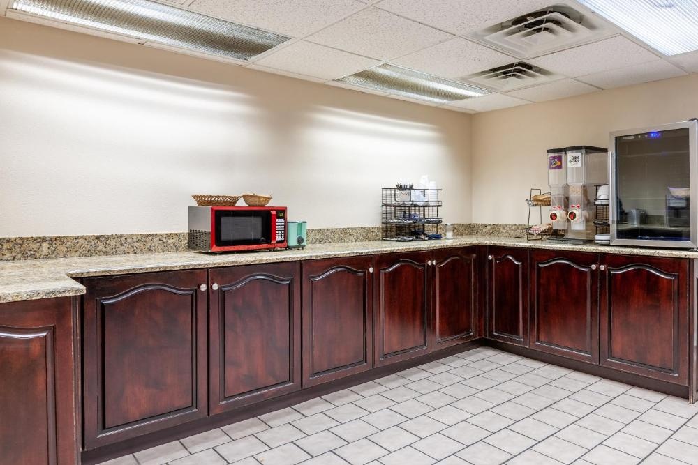 Red Roof Inn Fayetteville I-95